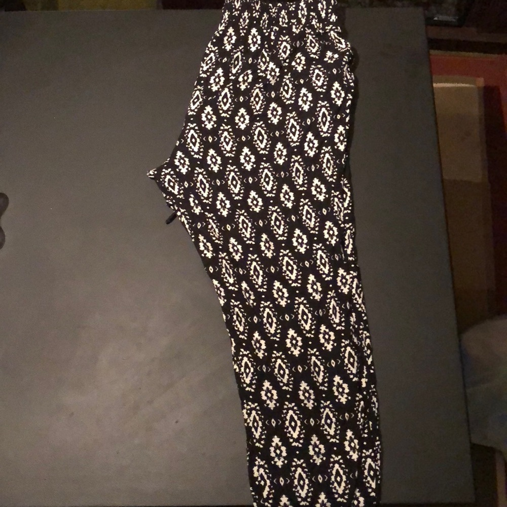 Black and white pants
